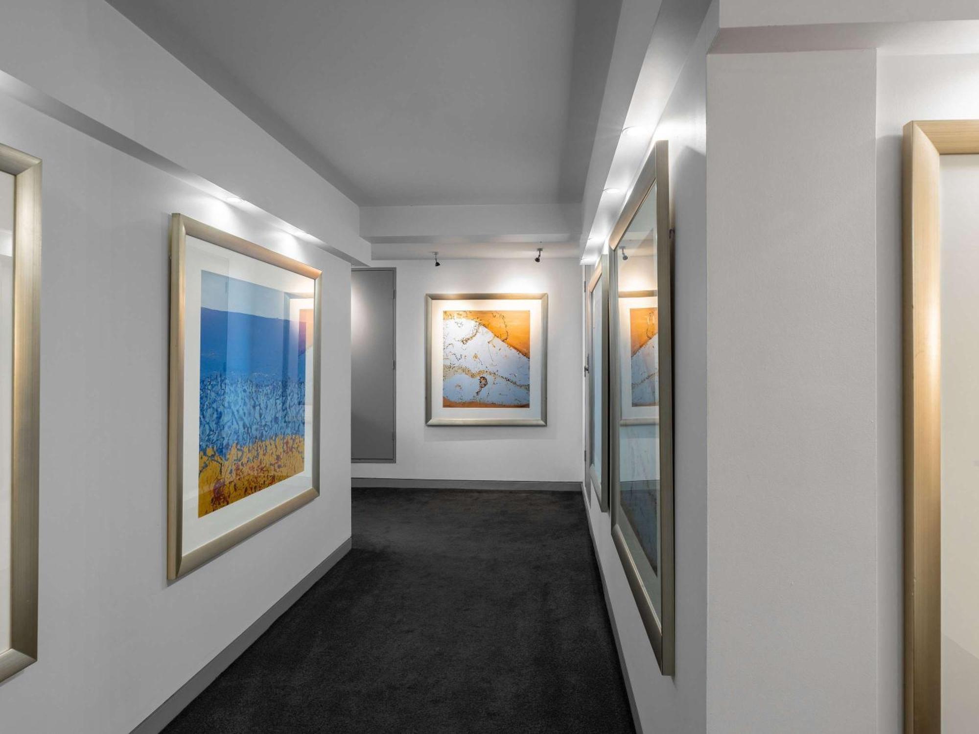 The Olsen Melbourne Art Series Eksteriør bilde The Art Gallery