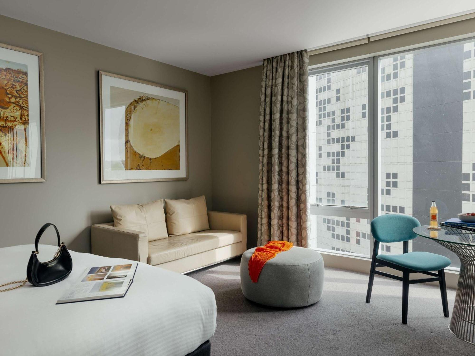 The Olsen Melbourne Art Series Eksteriør bilde A room at the hotel
